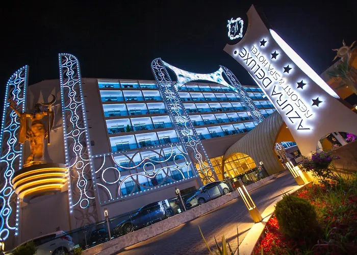 Azura Deluxe Resort & Spa